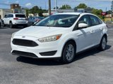 Used 2017 Ford Focus SE image 2