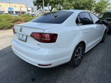 Used 2017 Volkswagen Jetta SE image 6