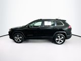 Used 2019 Jeep Cherokee Limited w/ Luxury Group image 4