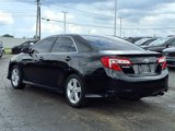 Used 2013 Toyota Camry SE image 2