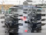 Used 2015 Jeep Renegade Latitude w/ Cold Weather Group image 6