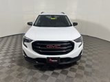 Used 2021 GMC Terrain SLE w/ Driver Convenience Package image 2