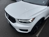 Used 2020 Volvo XC40 T5 R-Design w/ Protection Package Premier image 3