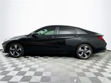 Certified 2023 Hyundai Elantra SEL w/ Convenience Package image 3