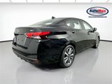 Used 2023 Nissan Versa SV image 2