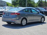 Used 2017 Hyundai Elantra SE image 5