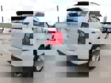 Used 2013 Ford Edge SE image 3