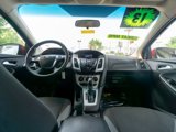 Used 2013 Ford Focus SE image 2