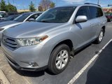 Used 2012 Toyota Highlander FWD image 2