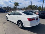 Used 2018 Chevrolet Malibu LS image 3