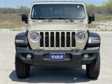 Used 2020 Jeep Gladiator Sport w/ Quick Order Package 24S image 2