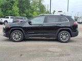 Used 2021 Jeep Cherokee Latitude Lux image 3