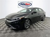 Used 2023 Kia Forte LXS image 4