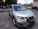 Used 2018 Nissan Rogue SV image 2
