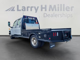 Used 2004 GMC TopKick C4500 2WD Crew Cab image 3