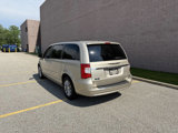 Used 2013 Chrysler Town & Country Touring-L w/ Driver Convenience Group image 2