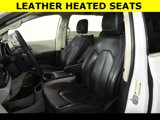 Used 2022 Chrysler Pacifica Touring-L image 3
