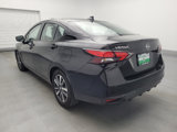 Used 2022 Nissan Versa SV image 5