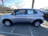 New 2025 Hyundai Venue SE image 4