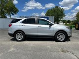 Used 2021 Chevrolet Equinox LT w/ Driver Convenience Package image 3