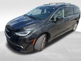 Used 2021 Chrysler Pacifica Touring-L image 2