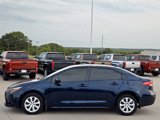 Used 2023 Toyota Corolla LE image 3