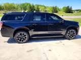 Used 2022 Chevrolet Suburban RST w/ Sport Performance Package image 6