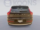 Certified 2023 Volvo XC40 B5 Plus image 5