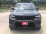 New 2025 Jeep Grand Cherokee Altitude image 2