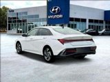 New 2025 Hyundai Elantra SEL image 5