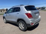 Used 2020 Chevrolet Trax LT w/ LT Convenience Package image 4