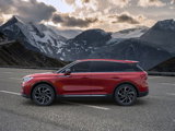 New 2025 Lincoln Corsair Reserve image 3