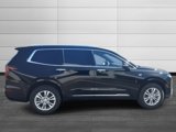 New 2025 Cadillac XT6 Luxury image 6