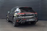 Used 2025 Porsche Macan image 3