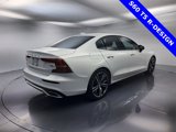 Used 2019 Volvo S60 T5 R-Design image 3