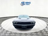 Used 2017 Dodge Challenger SXT image 2