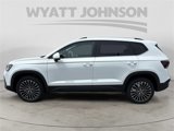 New 2025 Volkswagen Taos SE image 2