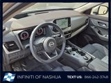 Used 2022 Nissan Rogue Platinum w/ Head-Up Display Package image 5