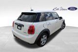 Used 2016 MINI Cooper 4-Door Hardtop image 2