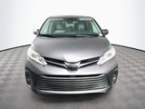 Used 2020 Toyota Sienna XLE image 2