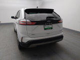 Used 2024 Ford Edge SEL image 6