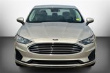 Used 2019 Ford Fusion SE image 2