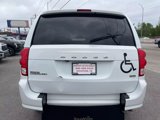 Used 2019 Dodge Grand Caravan SE image 4