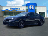 Used 2024 Toyota Camry SE image 3