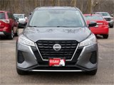 Used 2022 Nissan Kicks S image 2