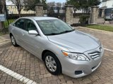 Used 2010 Toyota Camry LE image 5