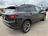 Used 2024 Chevrolet Trax LT w/ Sunroof Package image 4