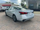 Used 2023 Nissan Altima 2.5 SV image 3