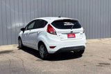 Used 2015 Ford Fiesta SE image 5