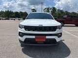 New 2025 Jeep Compass Latitude image 2